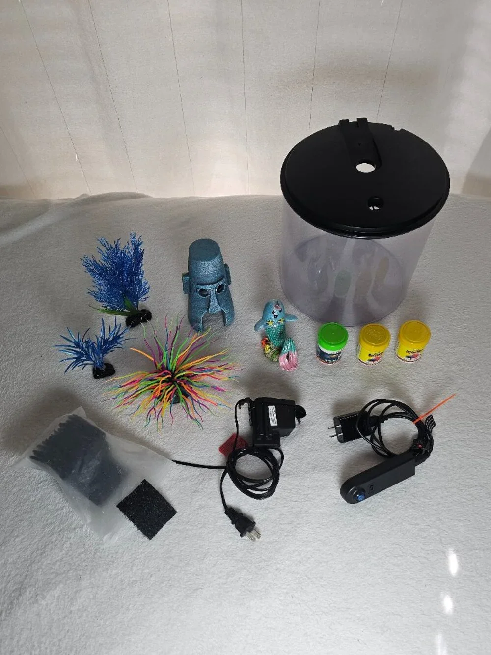 360 View Aquarium Kit with Multiple Colors LED Lighting and Power Filter